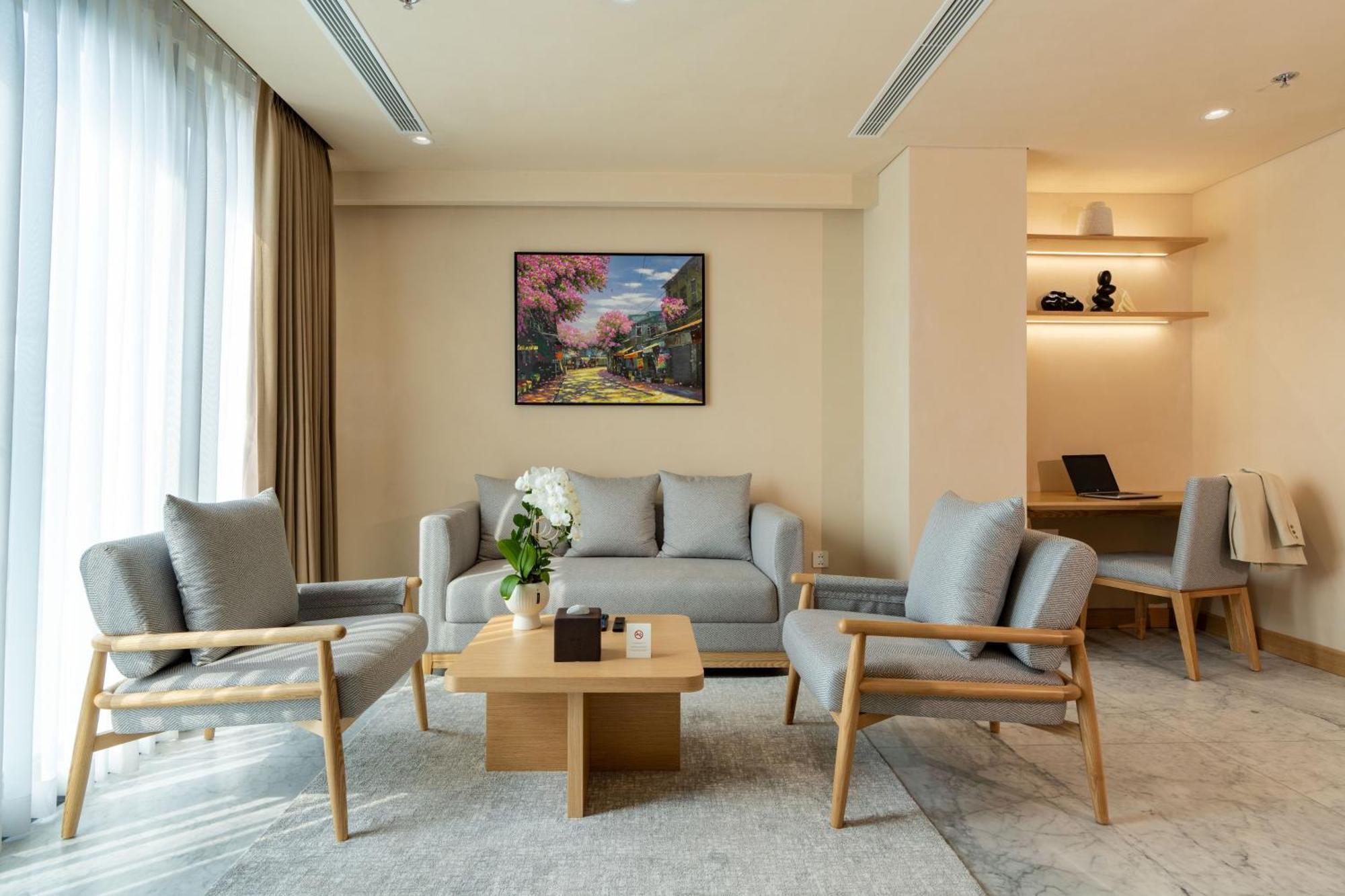 The Five Suites Lilas Ханой Екстериор снимка